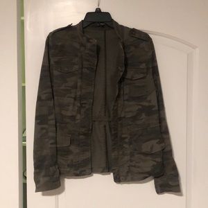 Express camo military jacket sz small